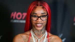 Sexyy Red Unveils Lip Gloss Line With Outrageous Names | Stop The Breaks
